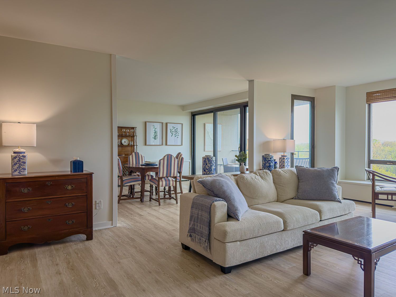 1 Bratenahl Place Bratenahl OH 44108