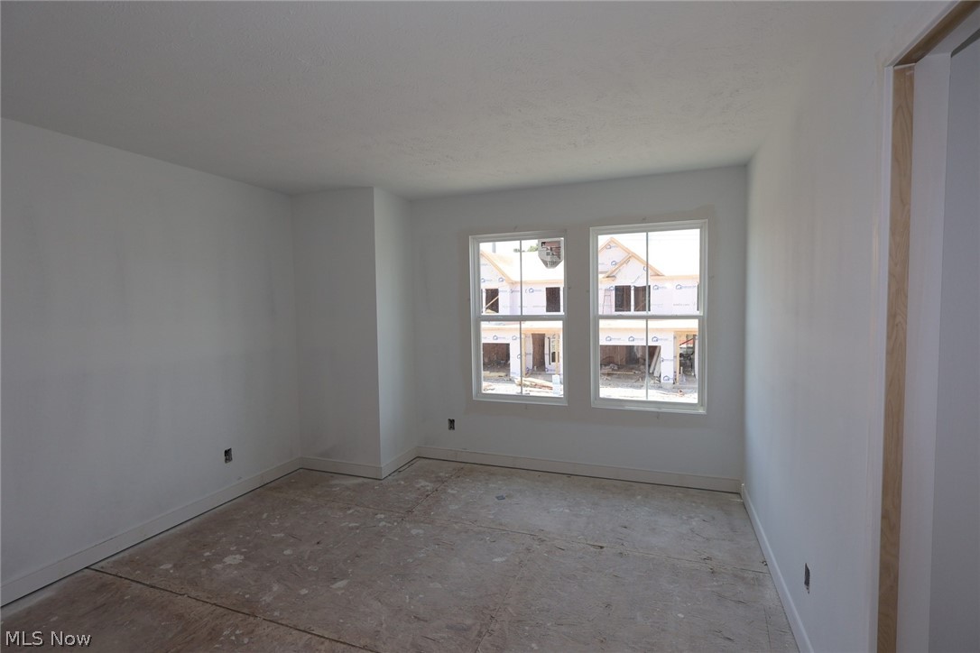 5091 Shepherds Glen Willoughby OH 44094