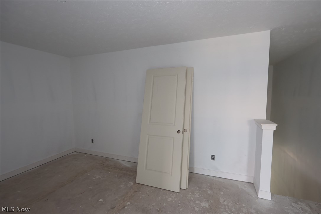 5091 Shepherds Glen Willoughby OH 44094