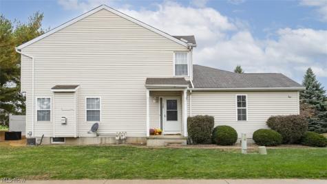 100 Meander Lane Elyria OH 44035