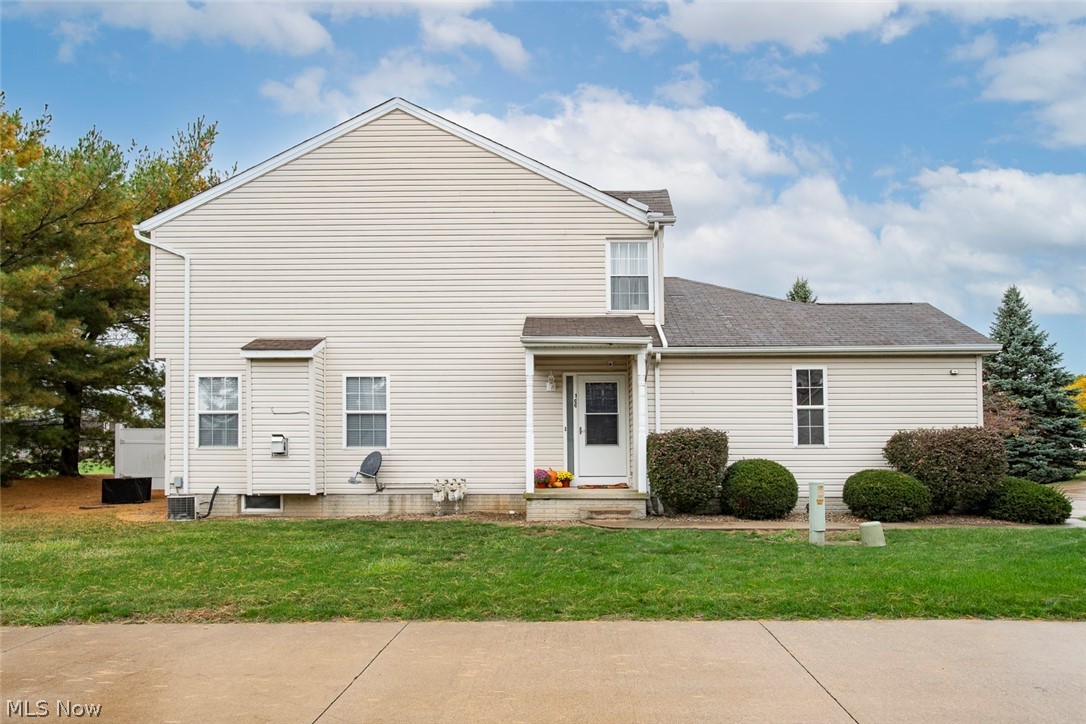100 Meander Lane Elyria OH 44035