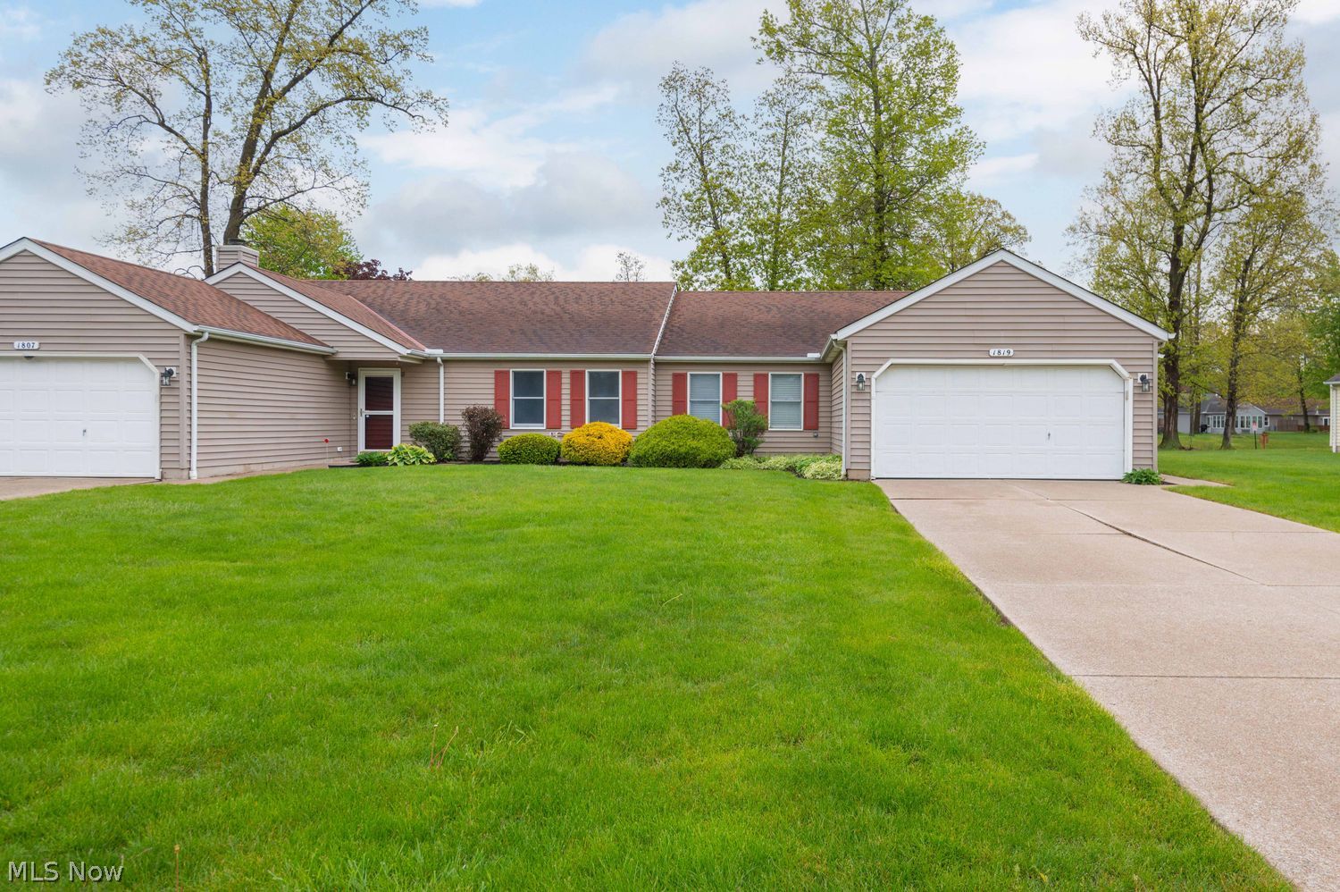 1819 Sandalwood Drive Avon OH 44011
