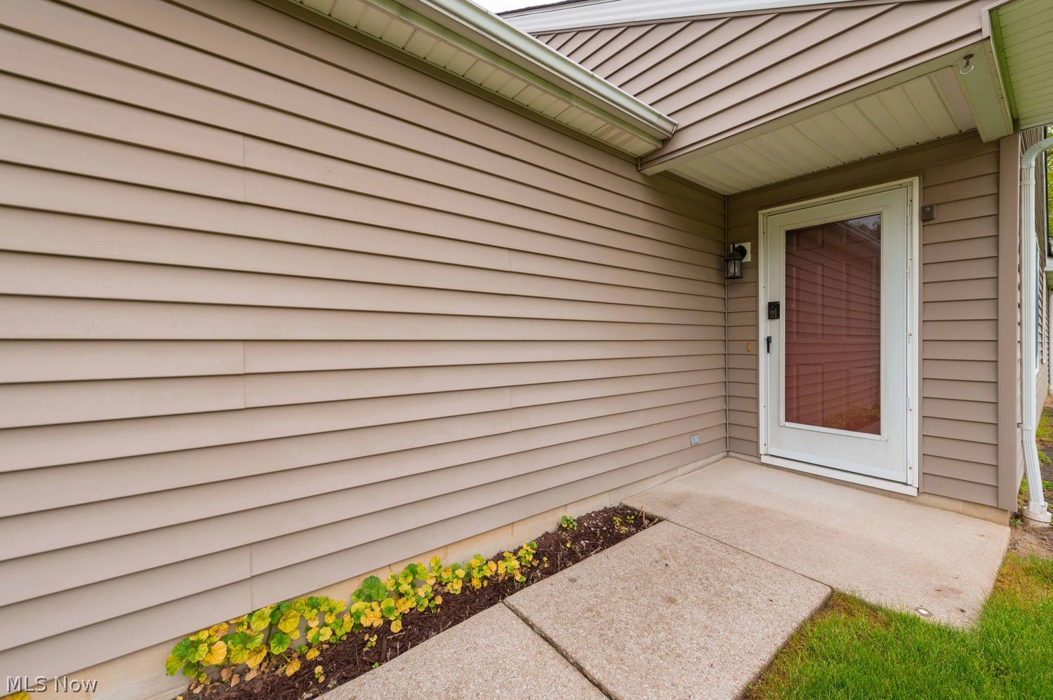 1819 Sandalwood Drive Avon OH 44011