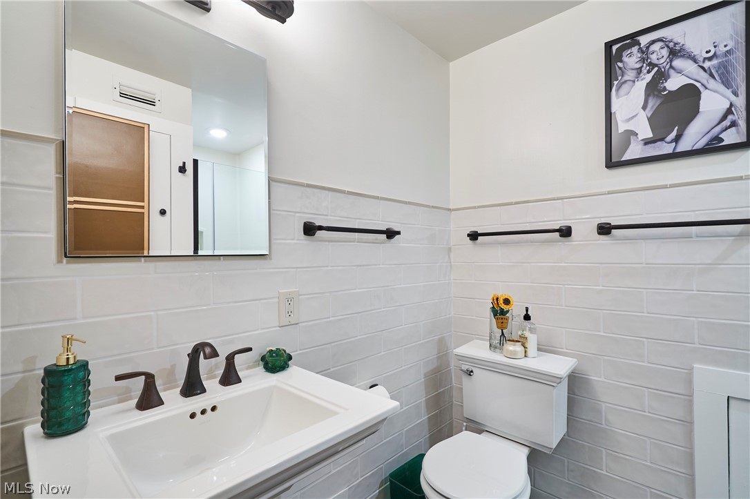 18975 Van Aken Boulevard Shaker Heights OH 44122