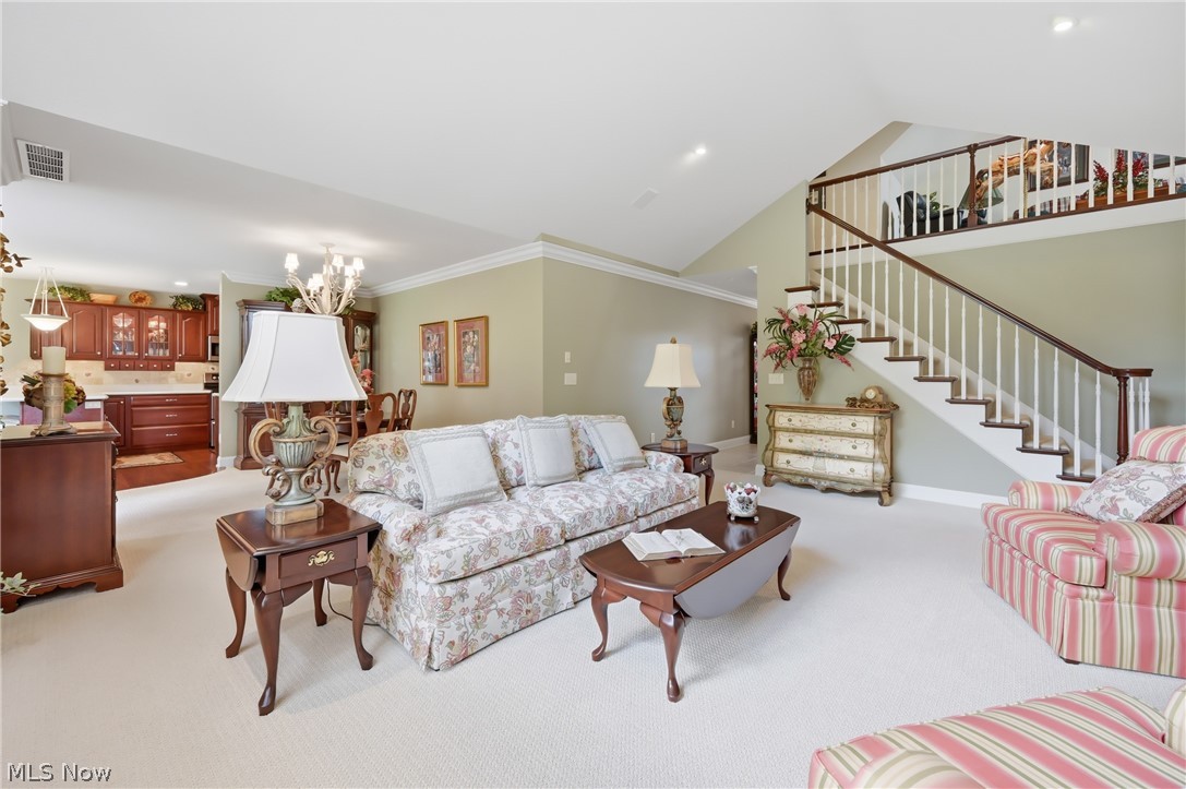 149 Village Court Columbiana OH 44408