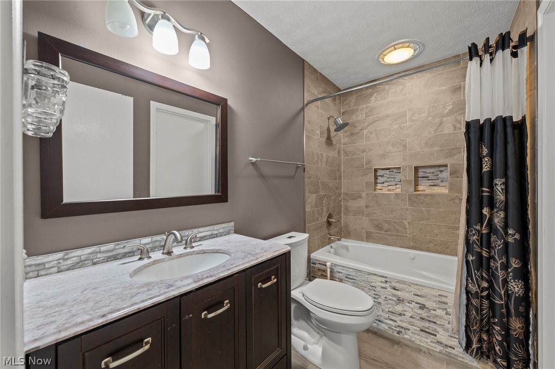 4262 Hadley Court Brunswick OH 44212