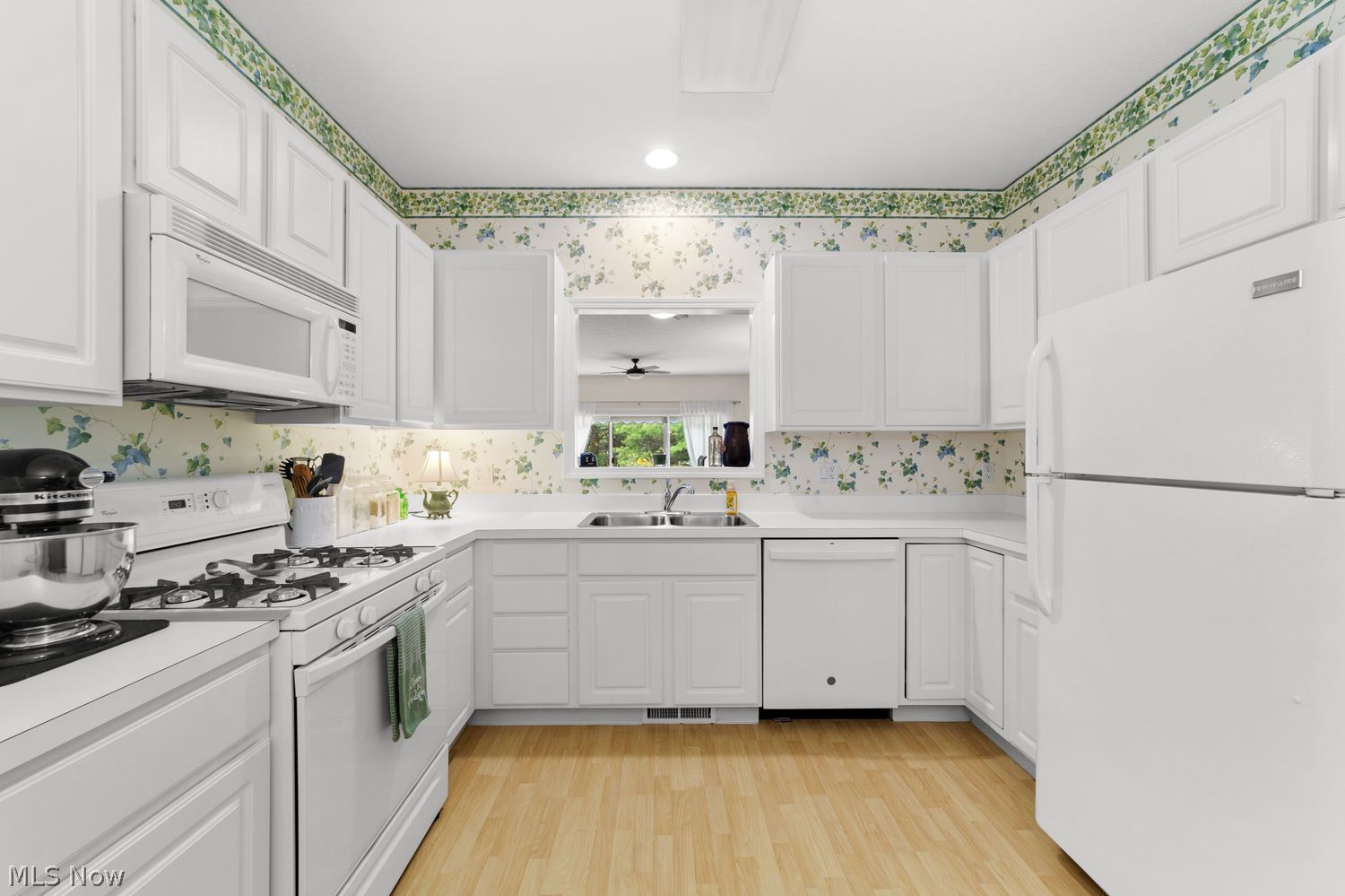 6940 Cottage Circle North Ridgeville OH 44039