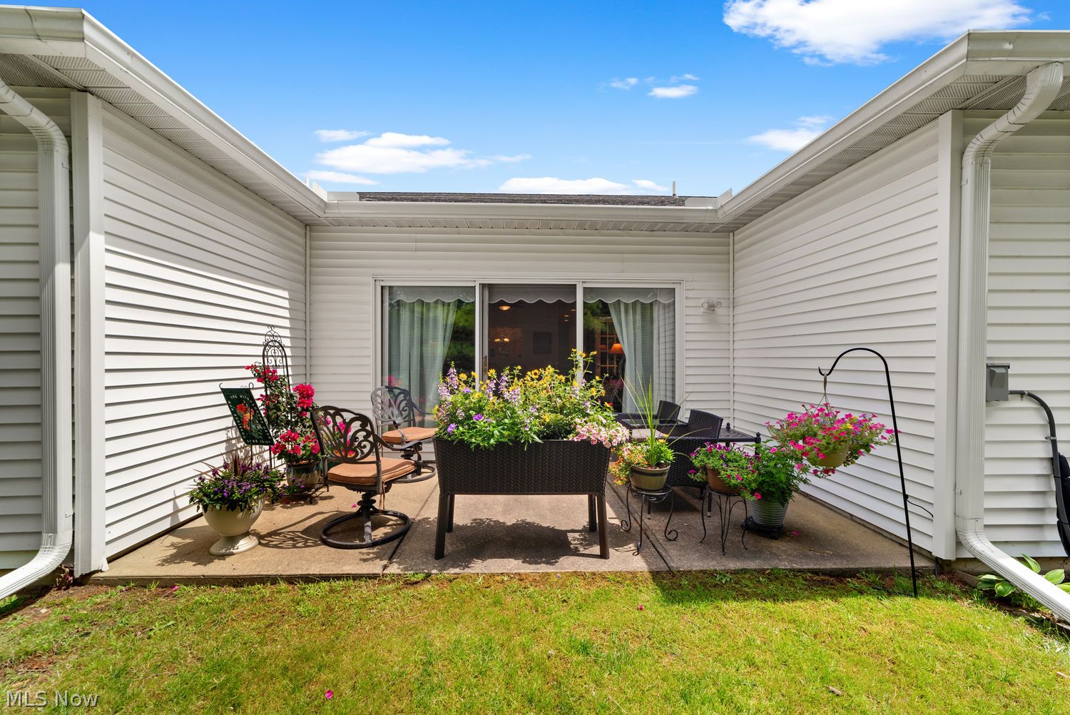 6940 Cottage Circle North Ridgeville OH 44039