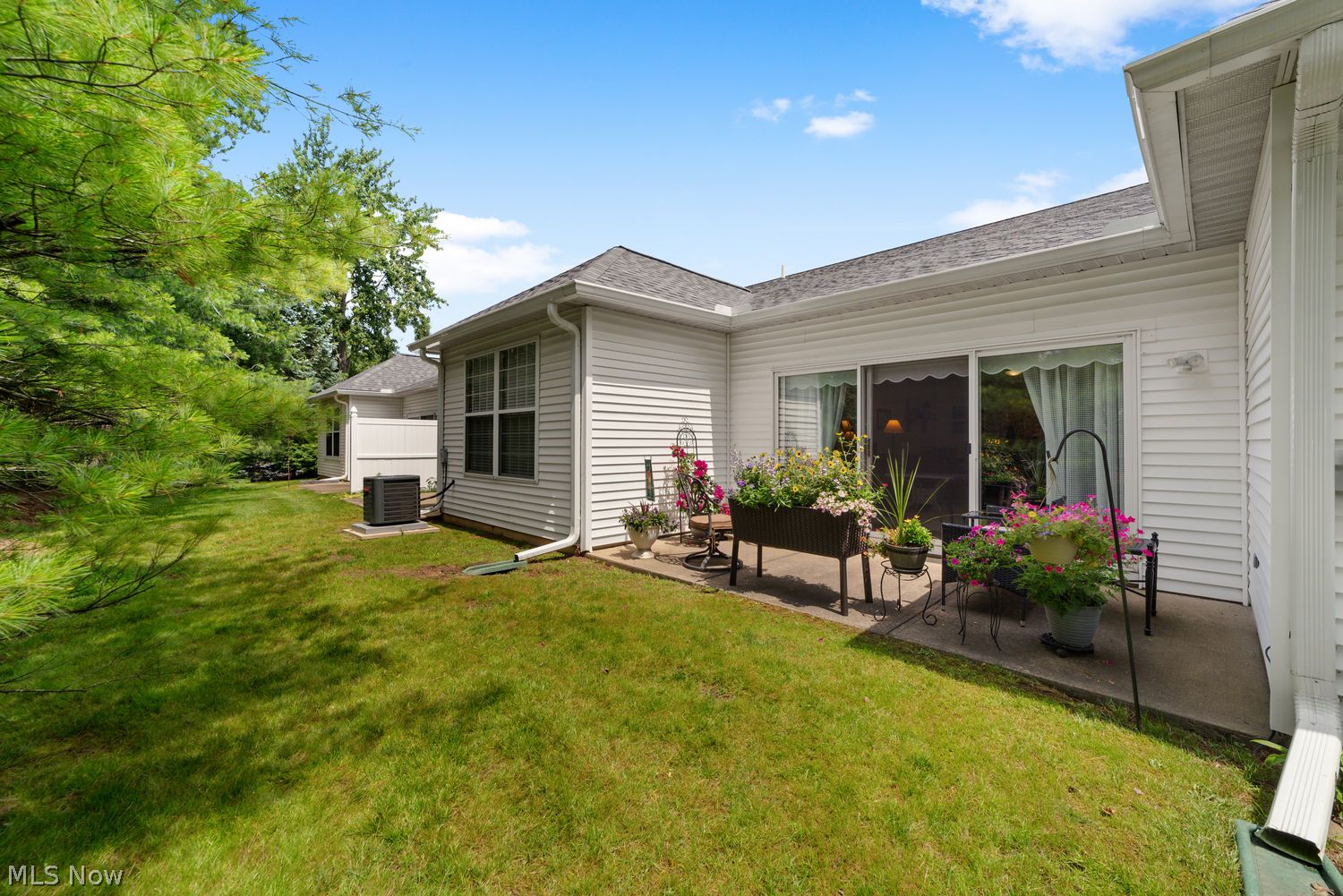 6940 Cottage Circle North Ridgeville OH 44039