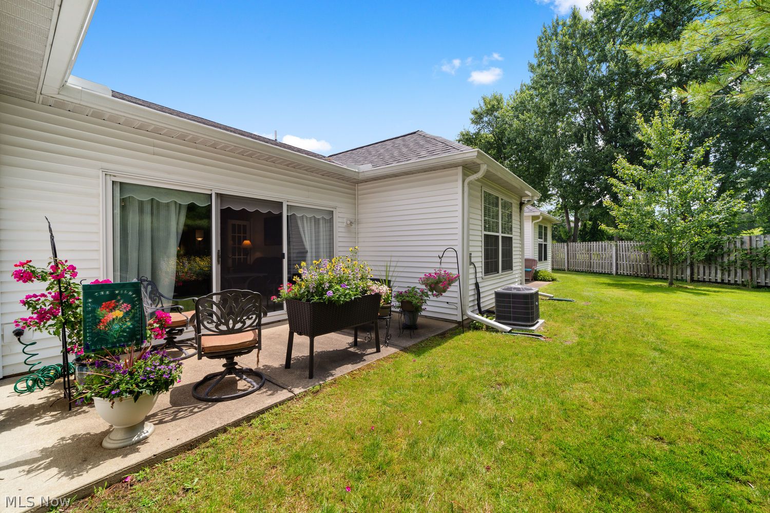 6940 Cottage Circle North Ridgeville OH 44039