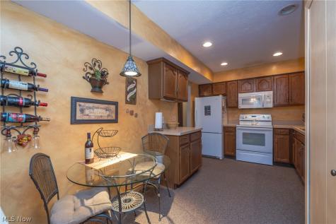 768 Kirkwall Drive Akron OH 44321