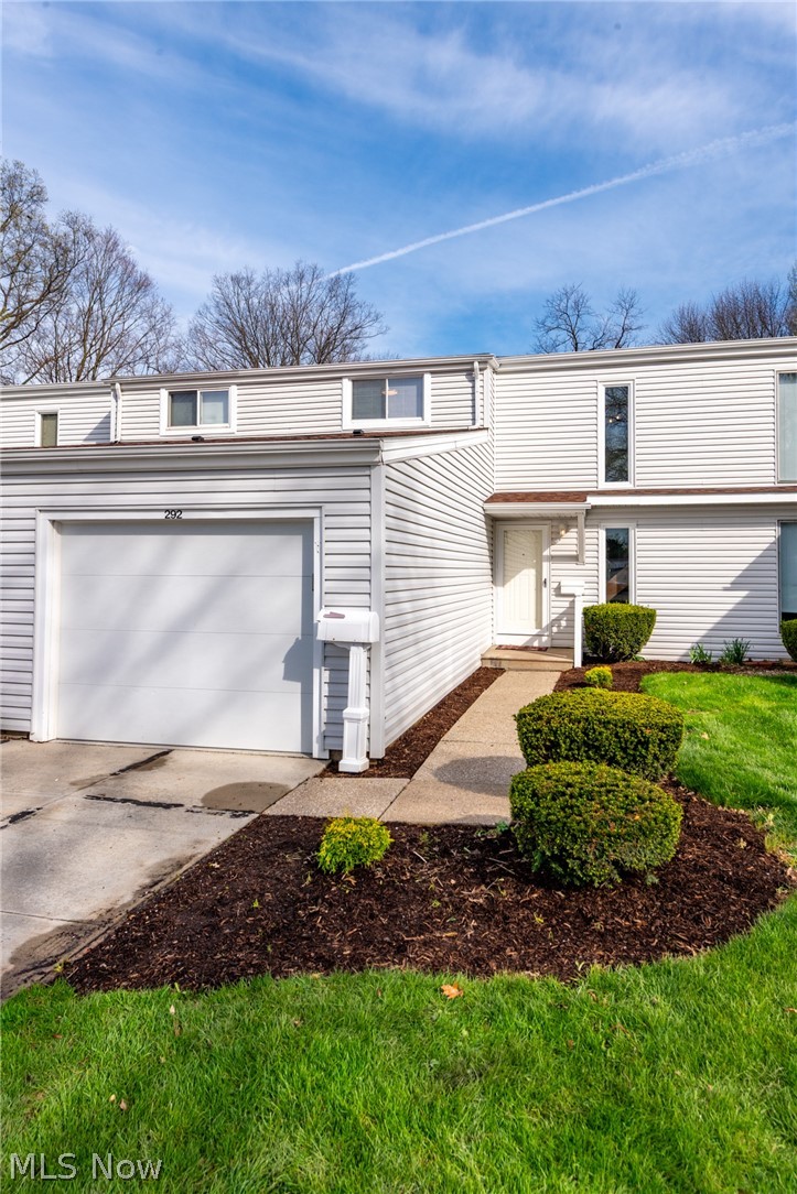 292 Deepwood Drive Wadsworth OH 44281