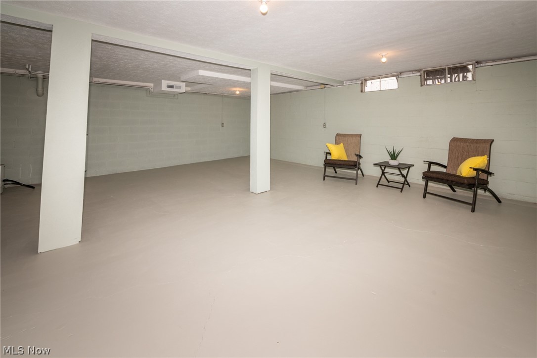 292 Deepwood Drive Wadsworth OH 44281