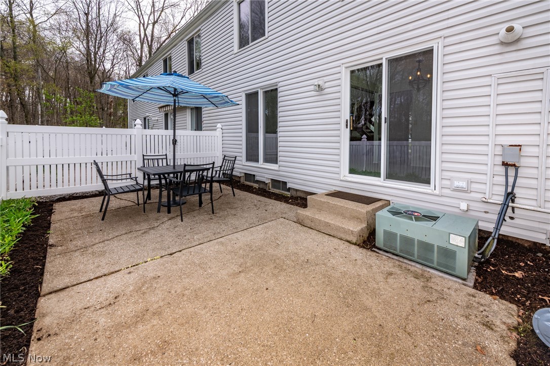 292 Deepwood Drive Wadsworth OH 44281