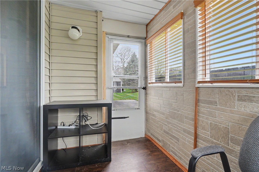145 Michael Lane Cuyahoga Falls OH 44223
