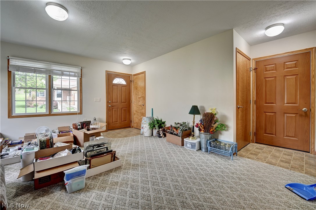 960B Mcdonald Drive NE Sugarcreek OH 44681