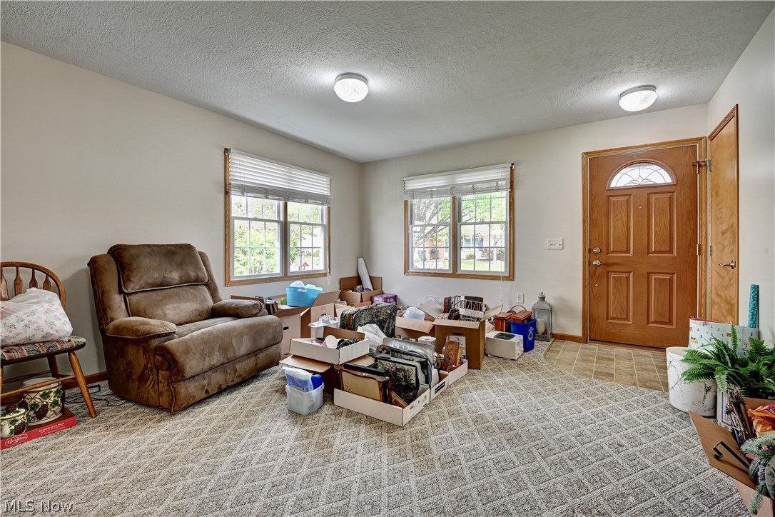 960B Mcdonald Drive NE Sugarcreek OH 44681