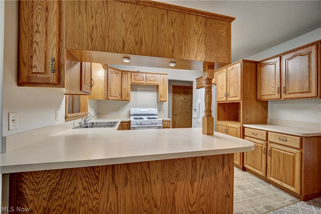 960B Mcdonald Drive NE Sugarcreek OH 44681