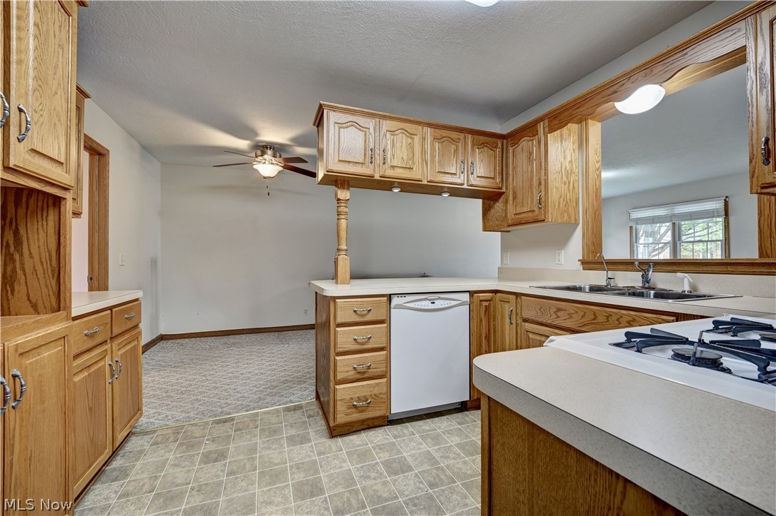 960B Mcdonald Drive NE Sugarcreek OH 44681