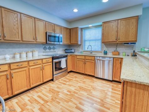 5440 Stoney Lane Painesville OH 44077