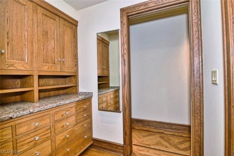 13715 Shaker Boulevard Cleveland OH 44120