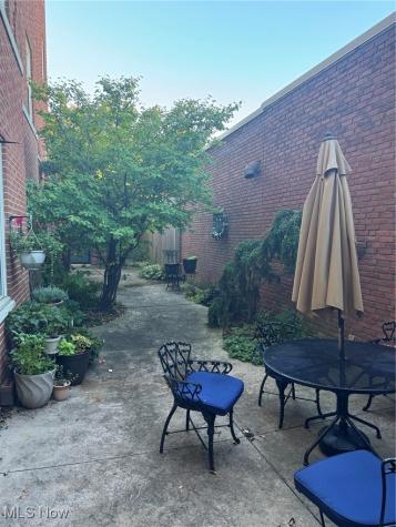 13715 Shaker Boulevard Cleveland OH 44120