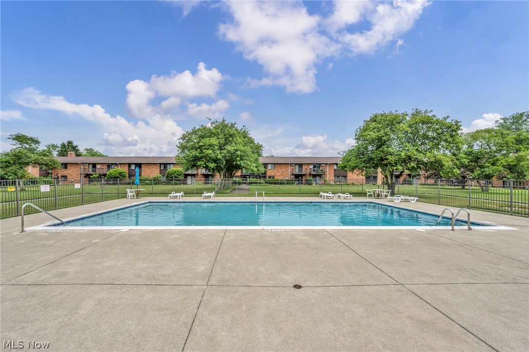 23855 David Drive North Olmsted OH 44070