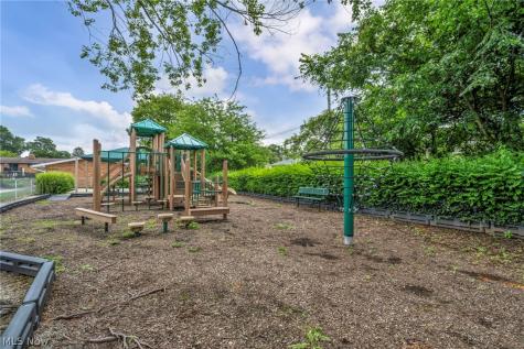23855 David Drive North Olmsted OH 44070