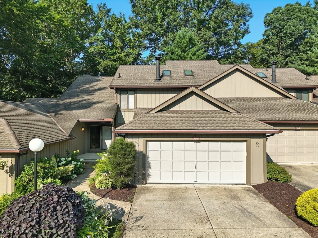 2180 Stone Creek Trail Cuyahoga Falls OH 44223