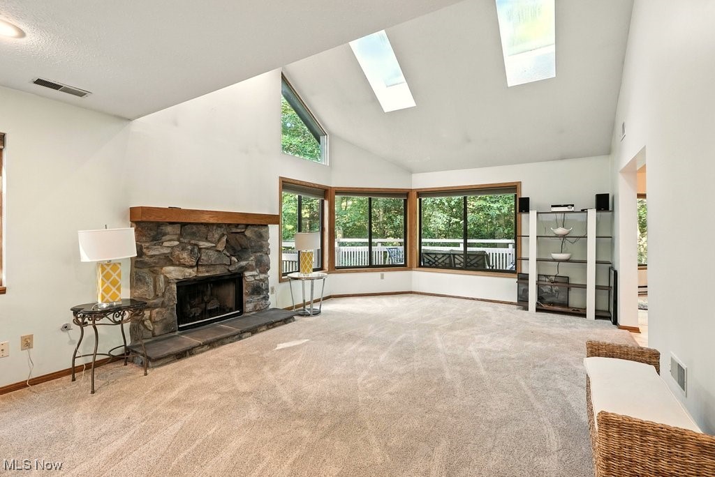 2180 Stone Creek Trail Cuyahoga Falls OH 44223