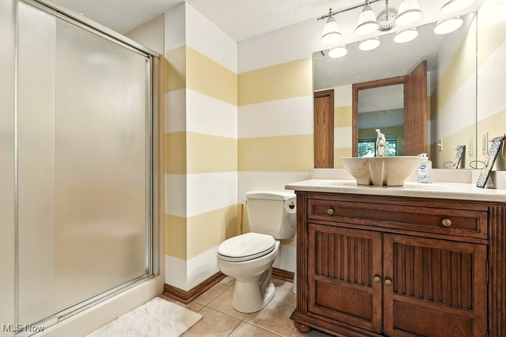 2180 Stone Creek Trail Cuyahoga Falls OH 44223