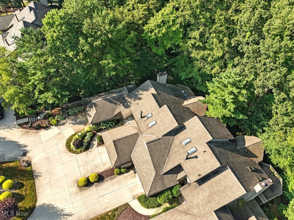 2180 Stone Creek Trail Cuyahoga Falls OH 44223
