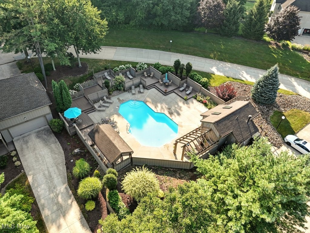 2180 Stone Creek Trail Cuyahoga Falls OH 44223