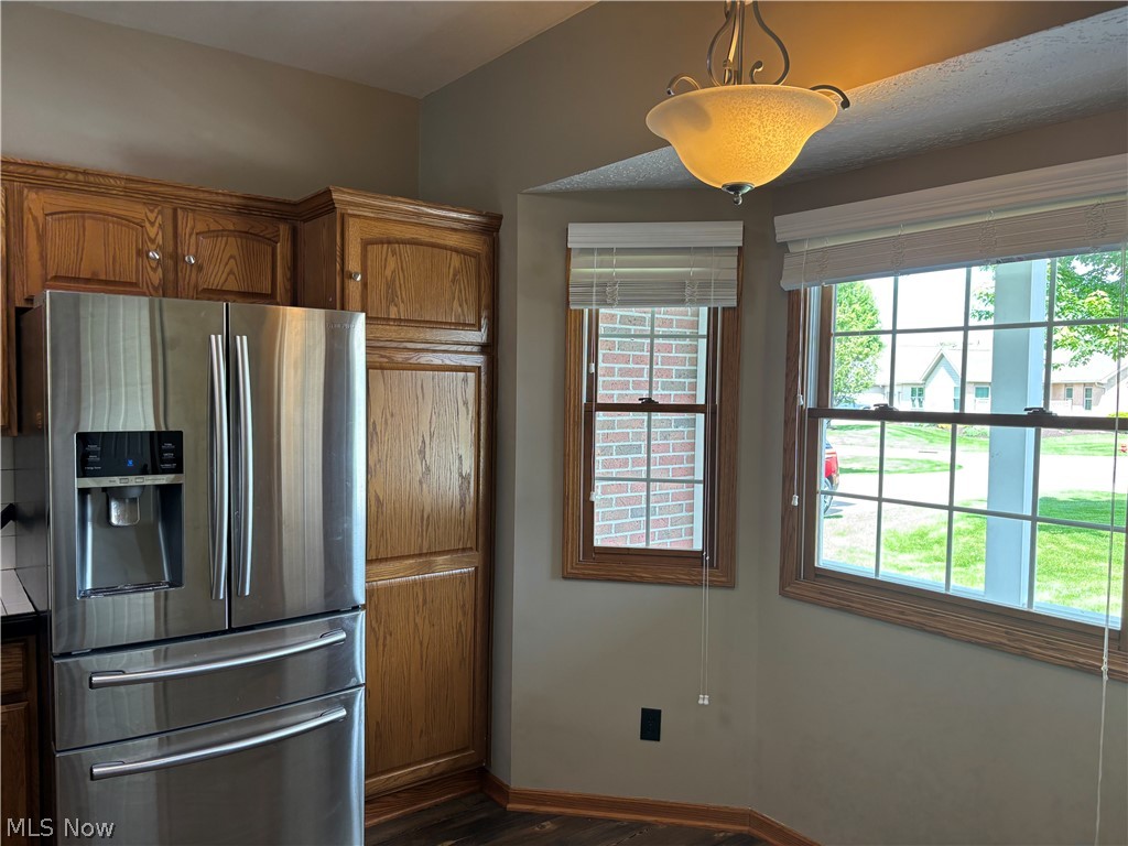 1136 Pine Bluff Drive NE New Philadelphia OH 44663