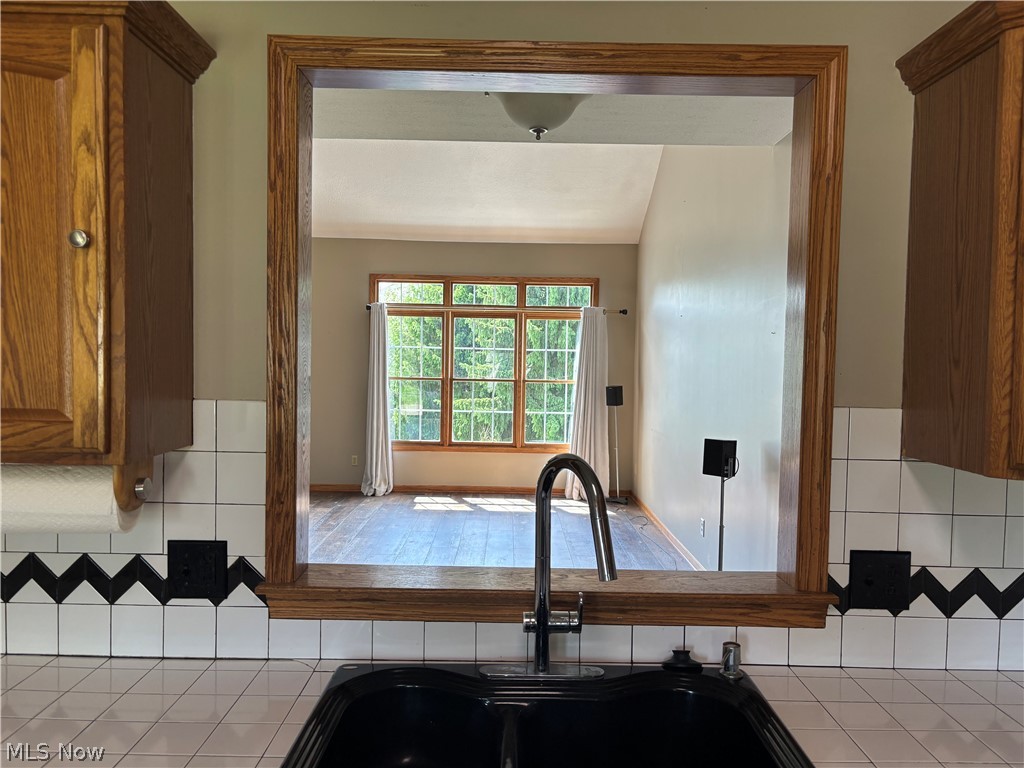 1136 Pine Bluff Drive NE New Philadelphia OH 44663