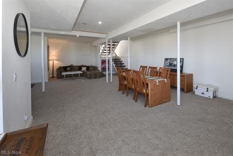 280 Buckeye Drive Sheffield Lake OH 44054