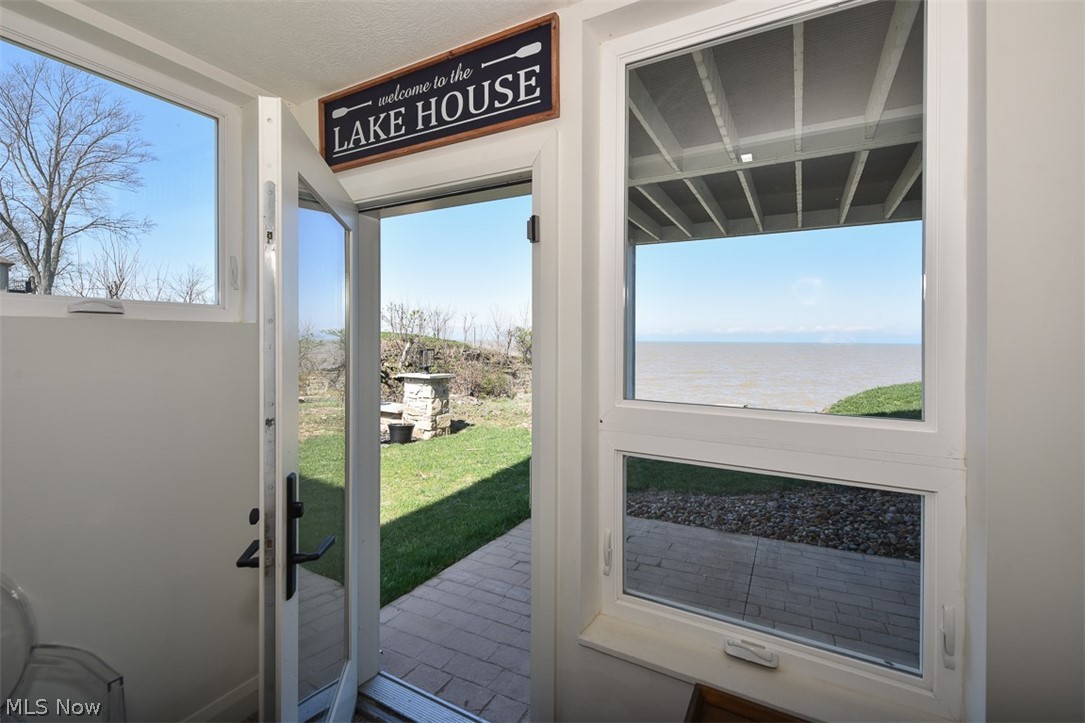 280 Buckeye Drive Sheffield Lake OH 44054