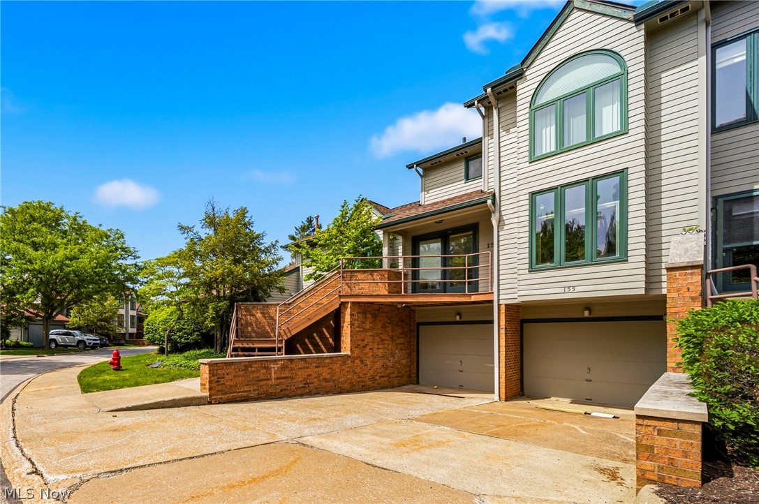 155 Pheasant Run Mayfield Heights OH 44124
