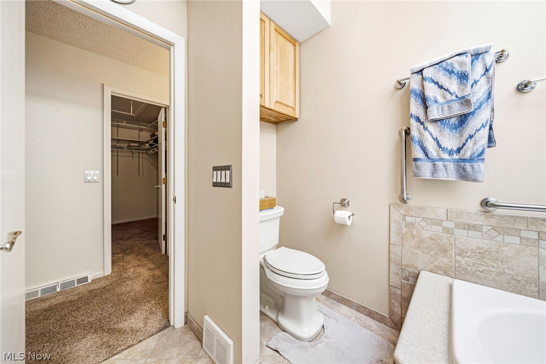155 Pheasant Run Mayfield Heights OH 44124
