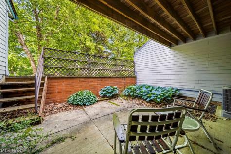 155 Pheasant Run Mayfield Heights OH 44124
