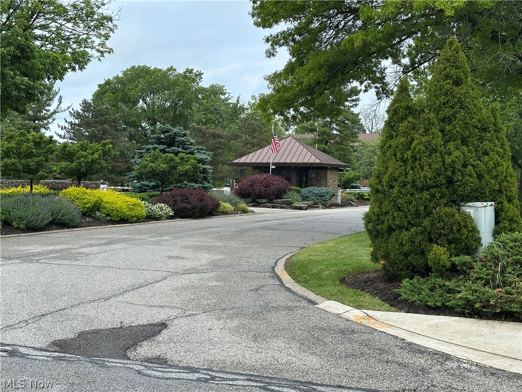 155 Pheasant Run Mayfield Heights OH 44124