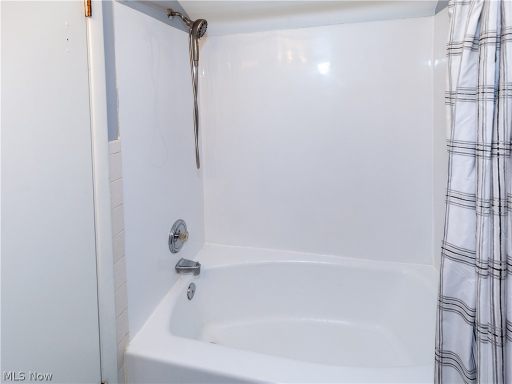 25415 Clubside Drive North Olmsted OH 44070