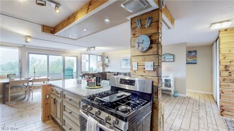 12900 Lake Avenue Lakewood OH 44107