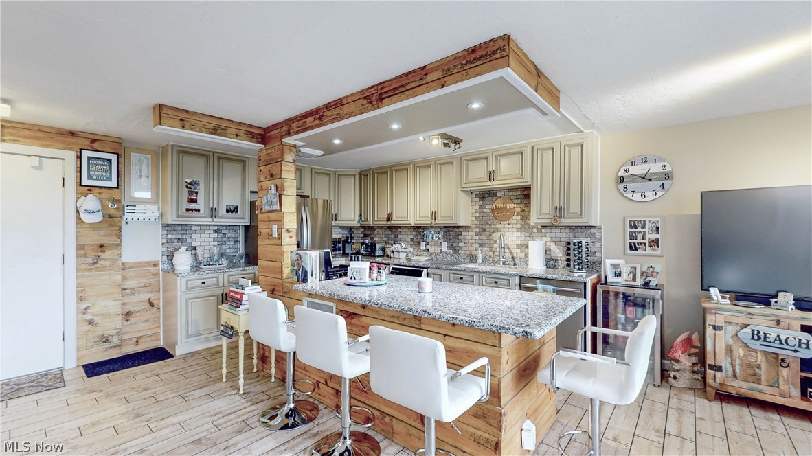 12900 Lake Avenue Lakewood OH 44107
