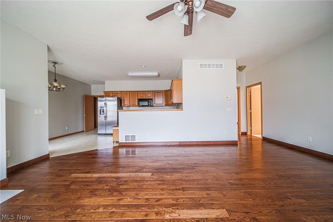 201 Greenbriar Lane Dalton OH 44618