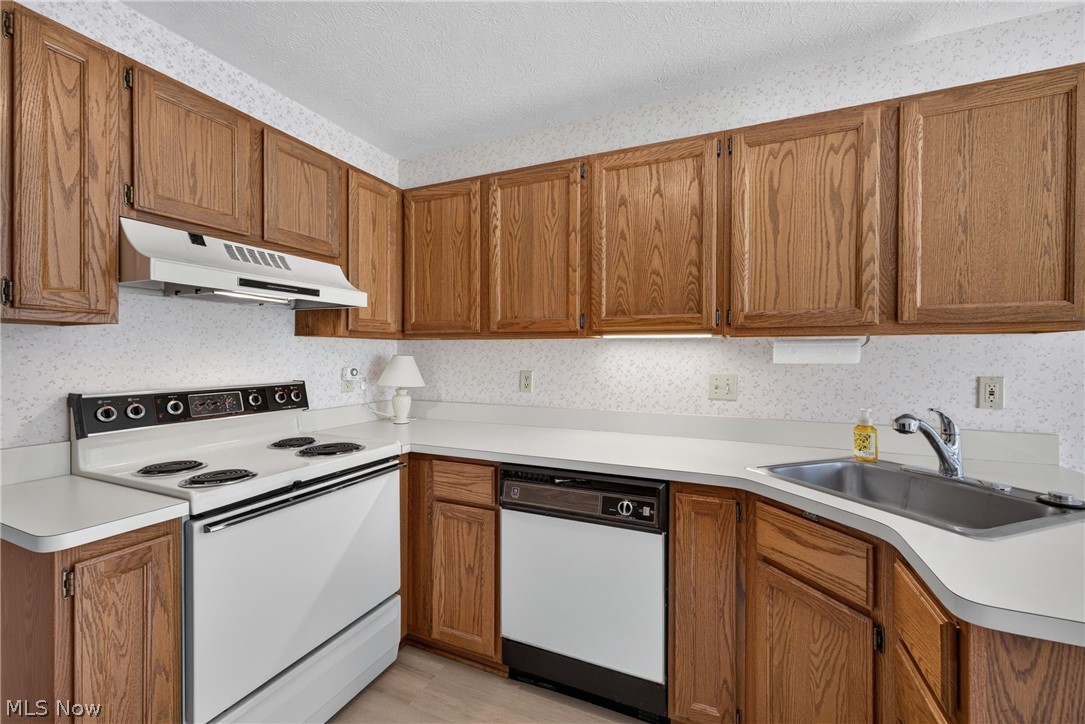 15504 Roxboro Drive Middleburg Heights OH 44130