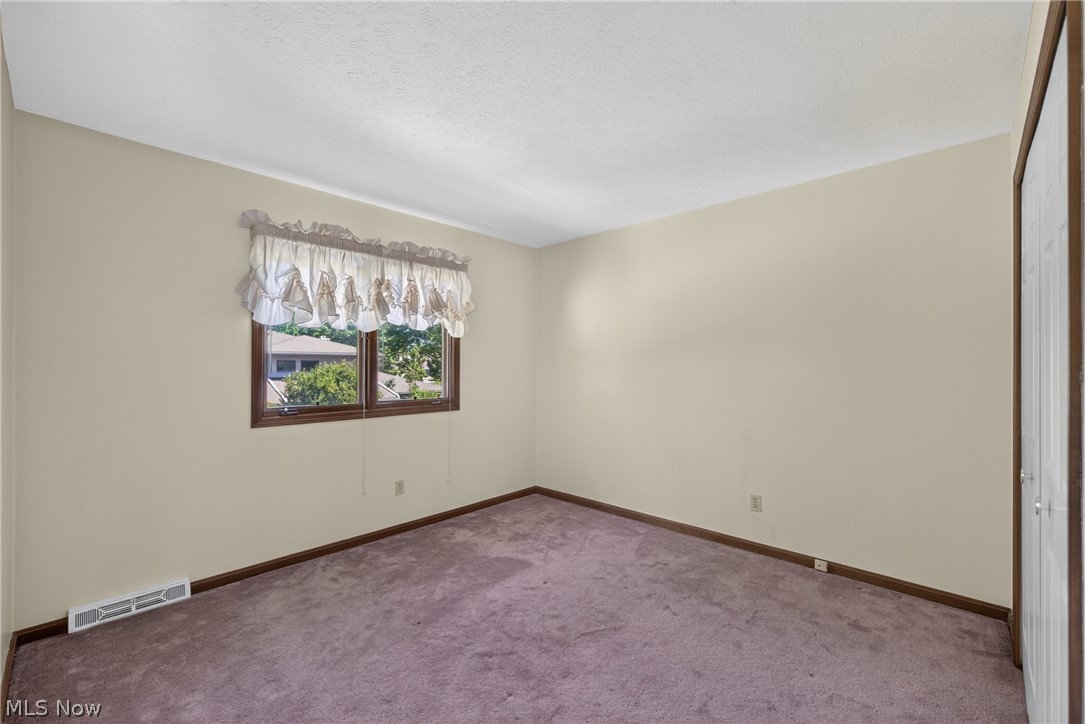15504 Roxboro Drive Middleburg Heights OH 44130