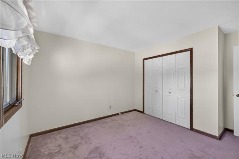 15504 Roxboro Drive Middleburg Heights OH 44130