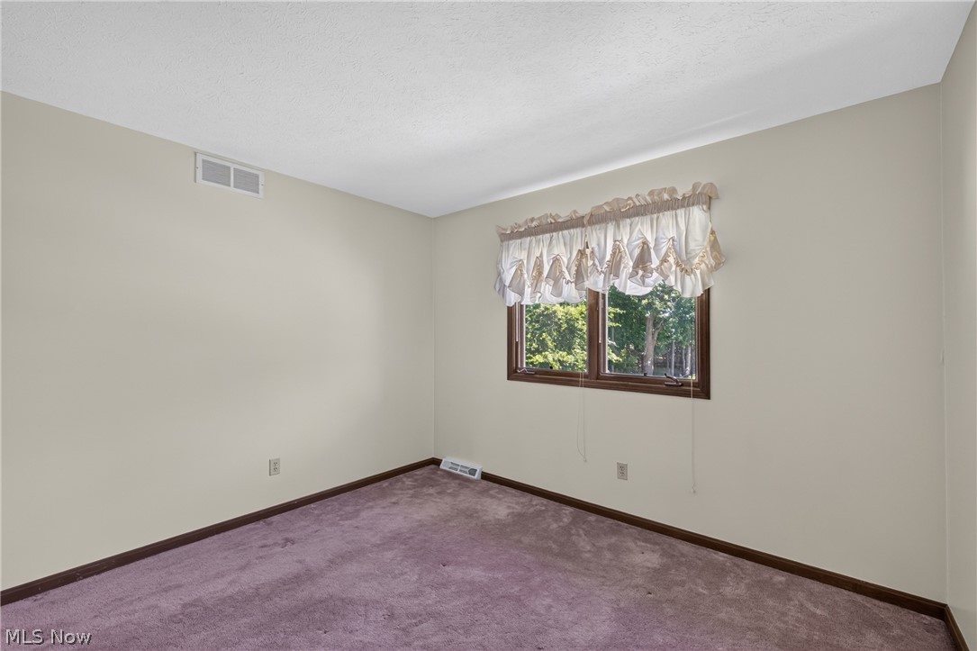 15504 Roxboro Drive Middleburg Heights OH 44130
