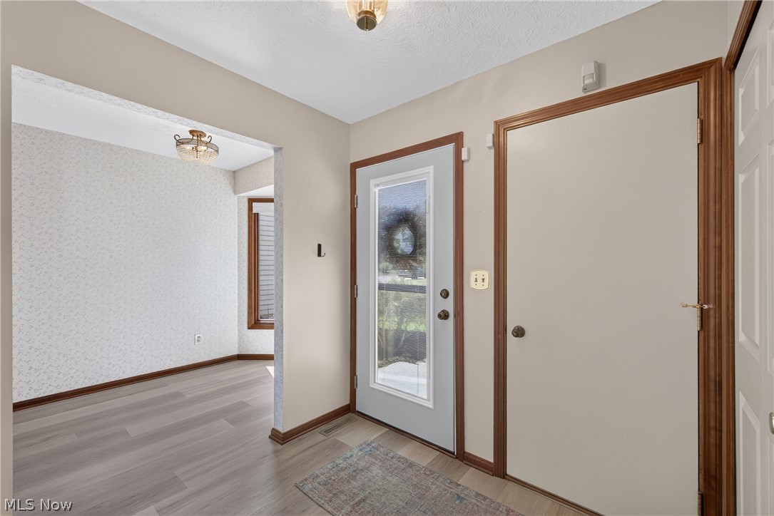 15504 Roxboro Drive Middleburg Heights OH 44130